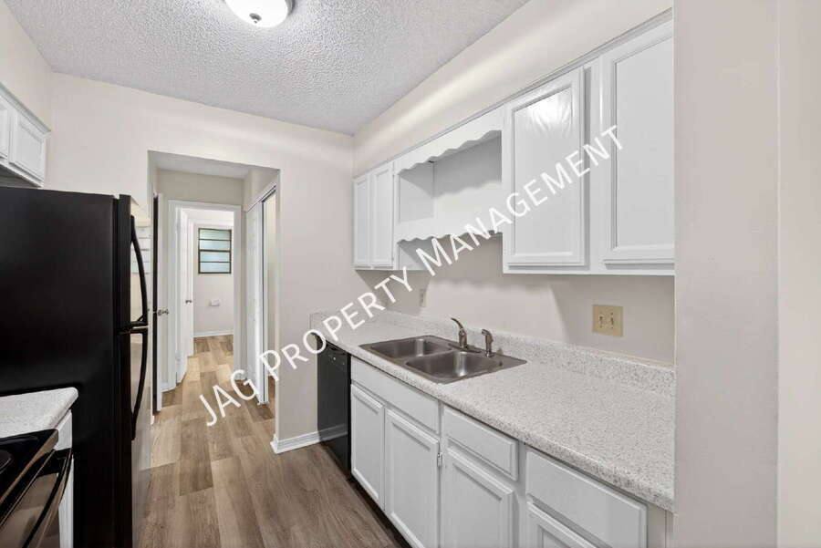 Apartment for rent at 482 Bentwood Lane C, Orange Park, FL 32073