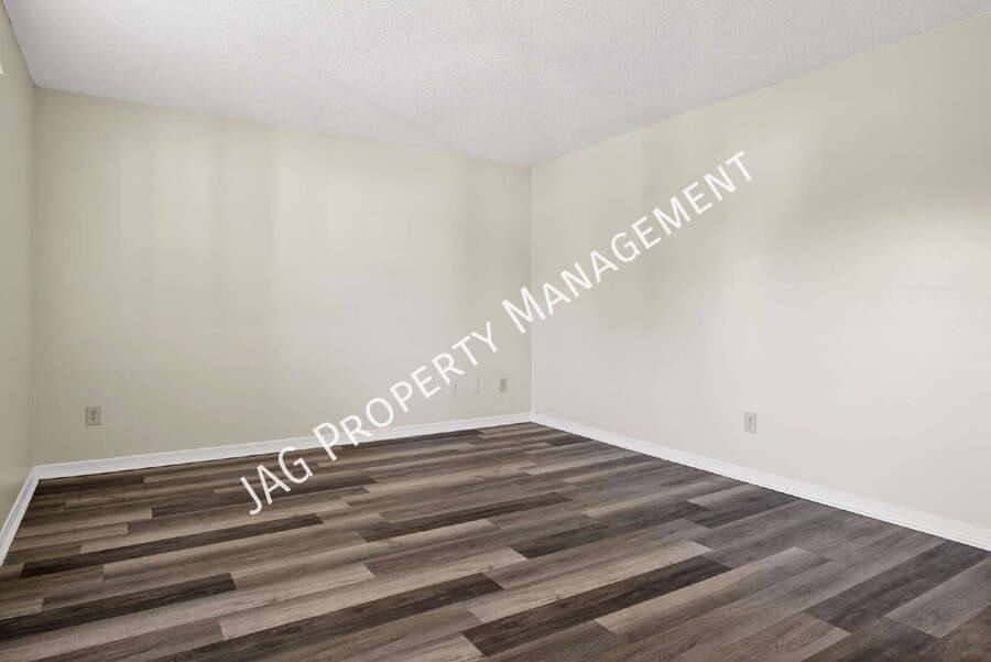 Apartment for rent at 482 Bentwood Lane C, Orange Park, FL 32073