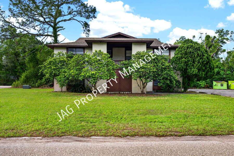Apartment for rent at 482 Bentwood Lane C, Orange Park, FL 32073