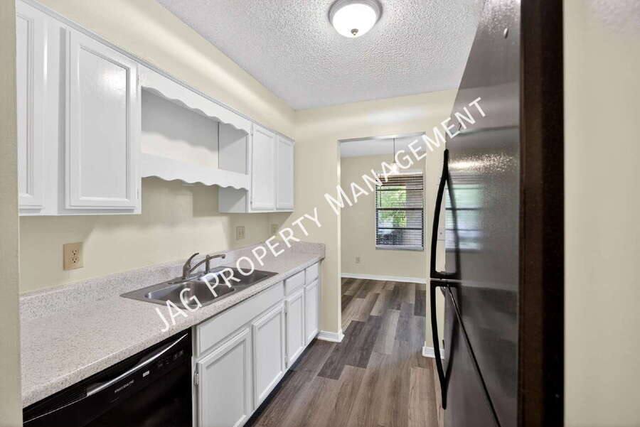 Apartment for rent at 482 Bentwood Lane C, Orange Park, FL 32073