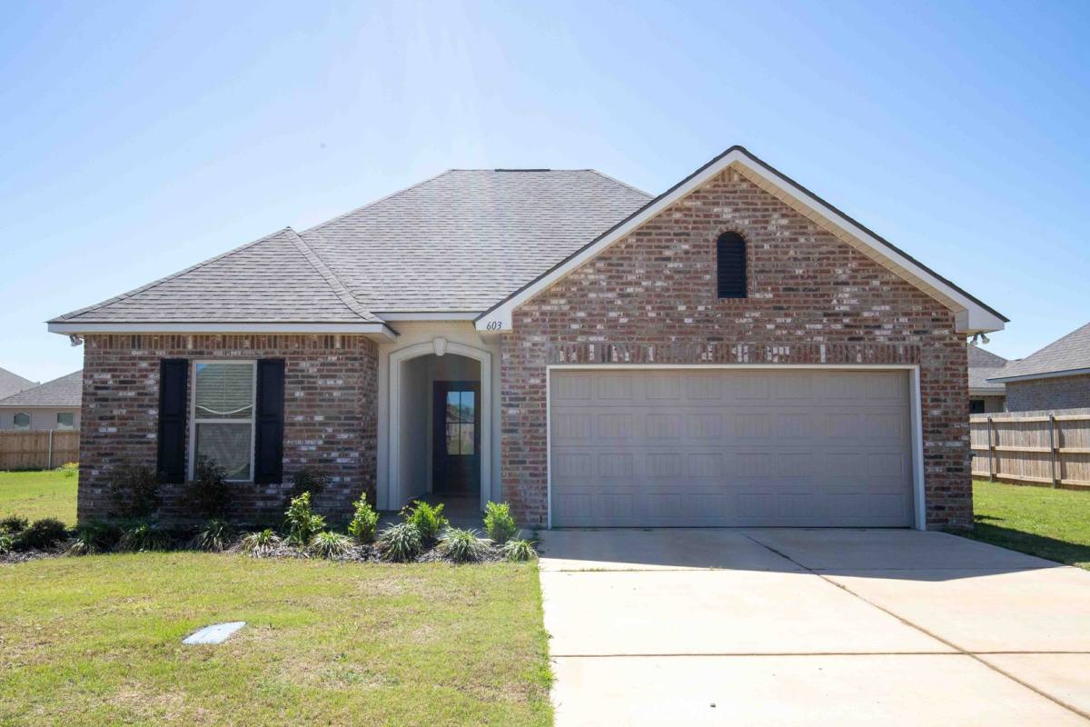 House for rent at 603 Ives Way, Haughton, LA 71037