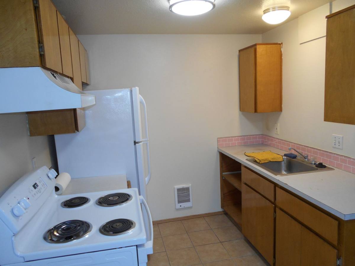 Apartment for rent at 9327-9347 SE Ramona St, Portland, OR 97266