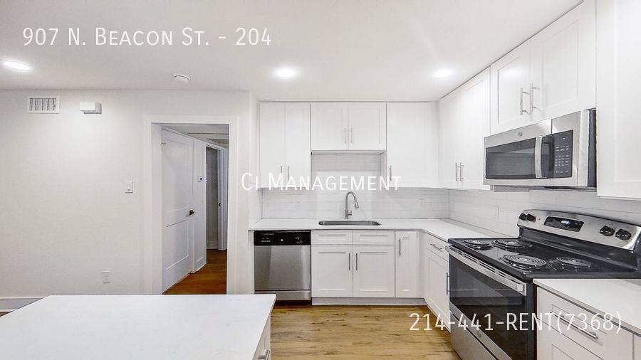 Apartment for rent at 907 N Beacon St #204, Dallas, TX 75214