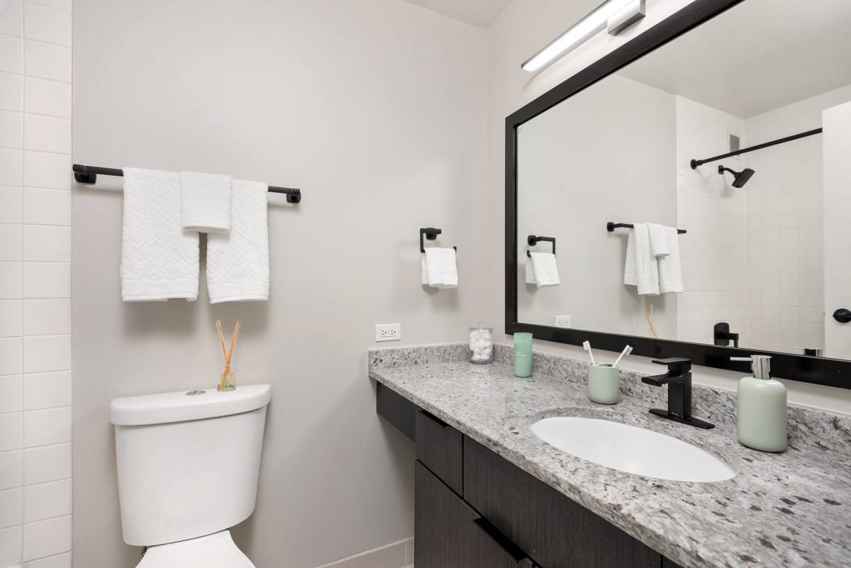 Apartment for rent at 77 W Huron St, Chicago, IL 60654
