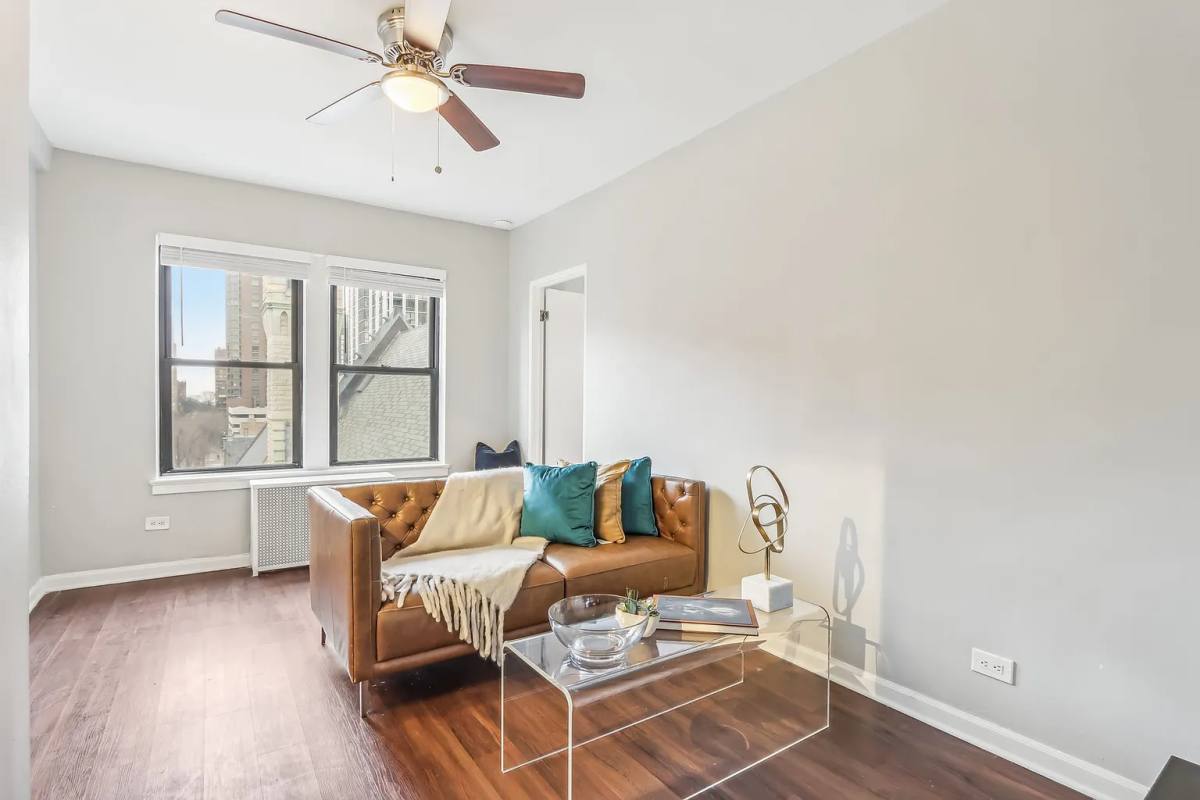 Apartment for rent at 1140-45 N Lasalle St, Chicago, IL 60602