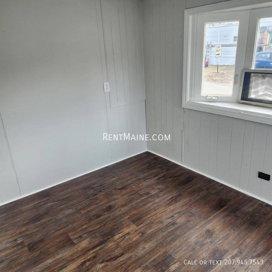 Apartment for rent at 681 Main Rd N #4, Hampden, ME 04444