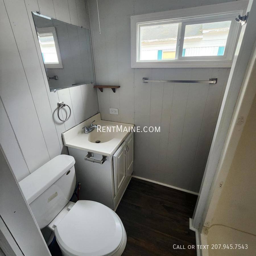 Apartment for rent at 681 Main Rd N #4, Hampden, ME 04444