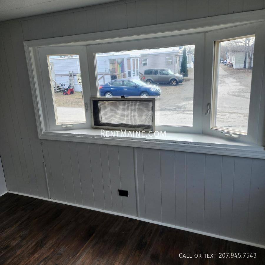 Apartment for rent at 681 Main Rd N #4, Hampden, ME 04444