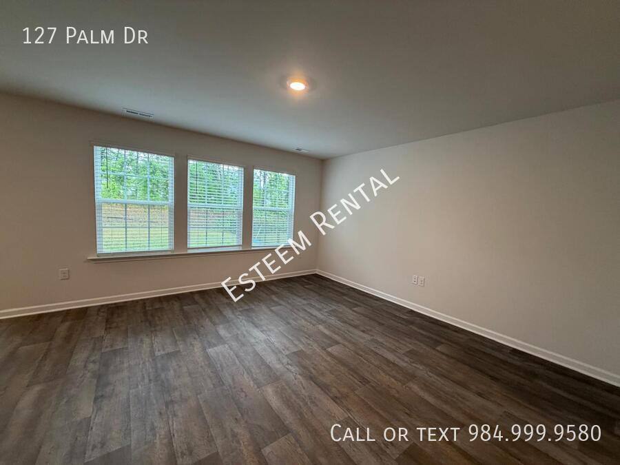 House for rent at 127 Palm Dr, Sanford, NC 27332