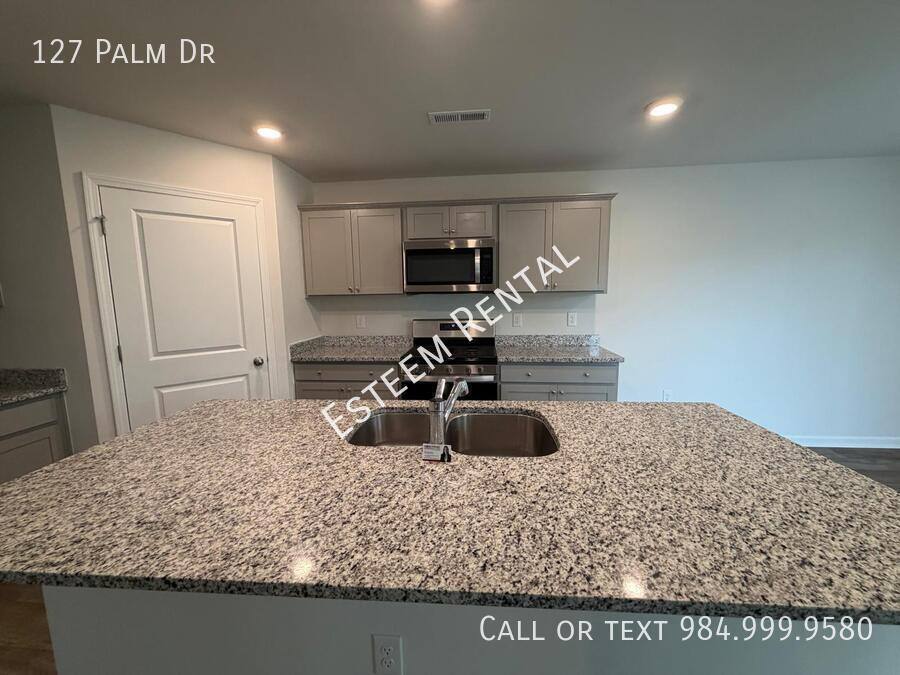 House for rent at 127 Palm Dr, Sanford, NC 27332