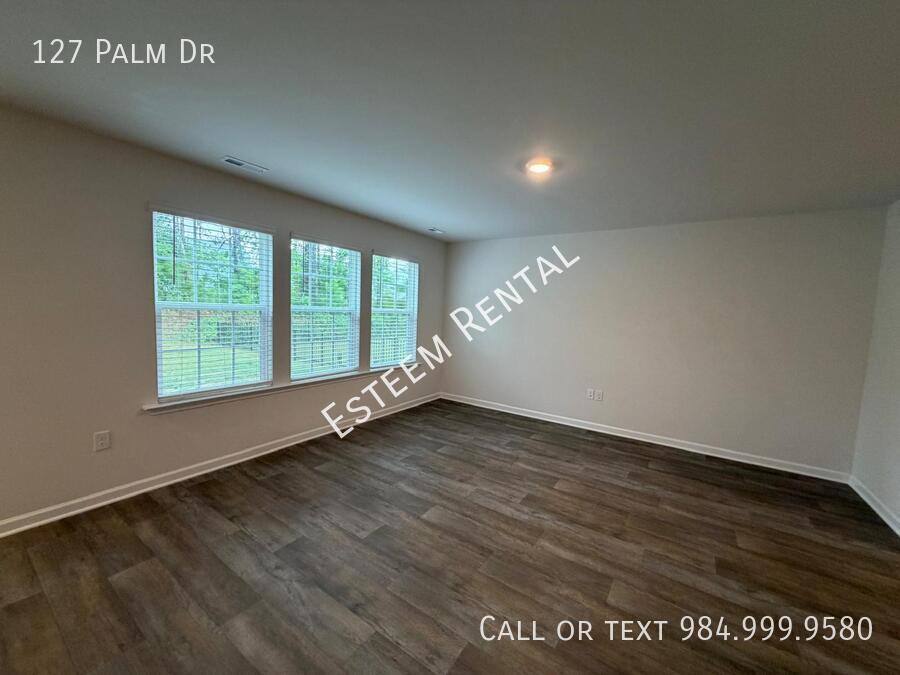 House for rent at 127 Palm Dr, Sanford, NC 27332
