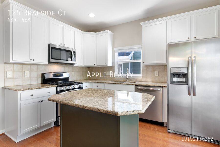 Townhouse for rent at 125 Braeside Court, Cary, NC 27519