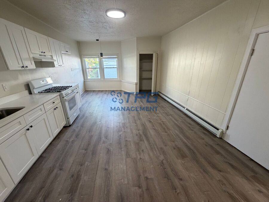 Apartment for rent at 6 Oswald Place #2, Maplewood, NJ 07040