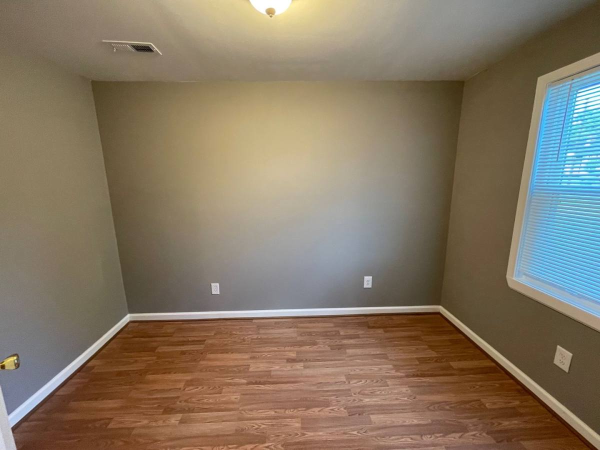 House for rent at 400 Walker Ave, Graham, NC 27253