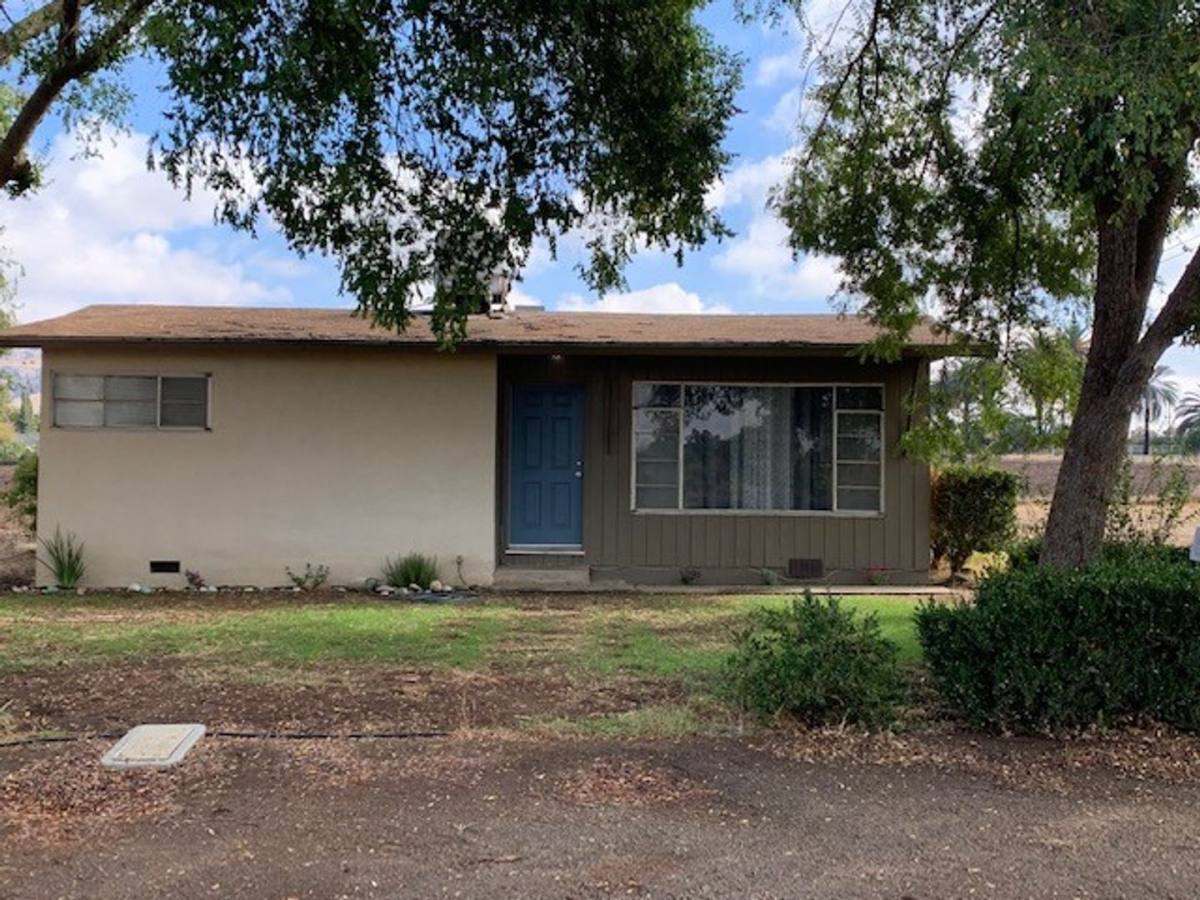 House for rent at 428 N Park St, Porterville, CA 93257
