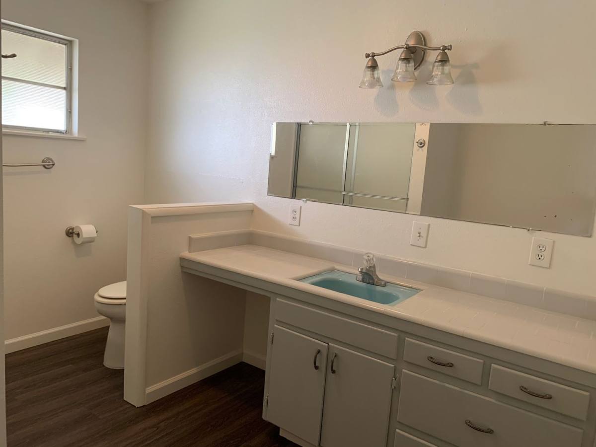 House for rent at 428 N Park St, Porterville, CA 93257