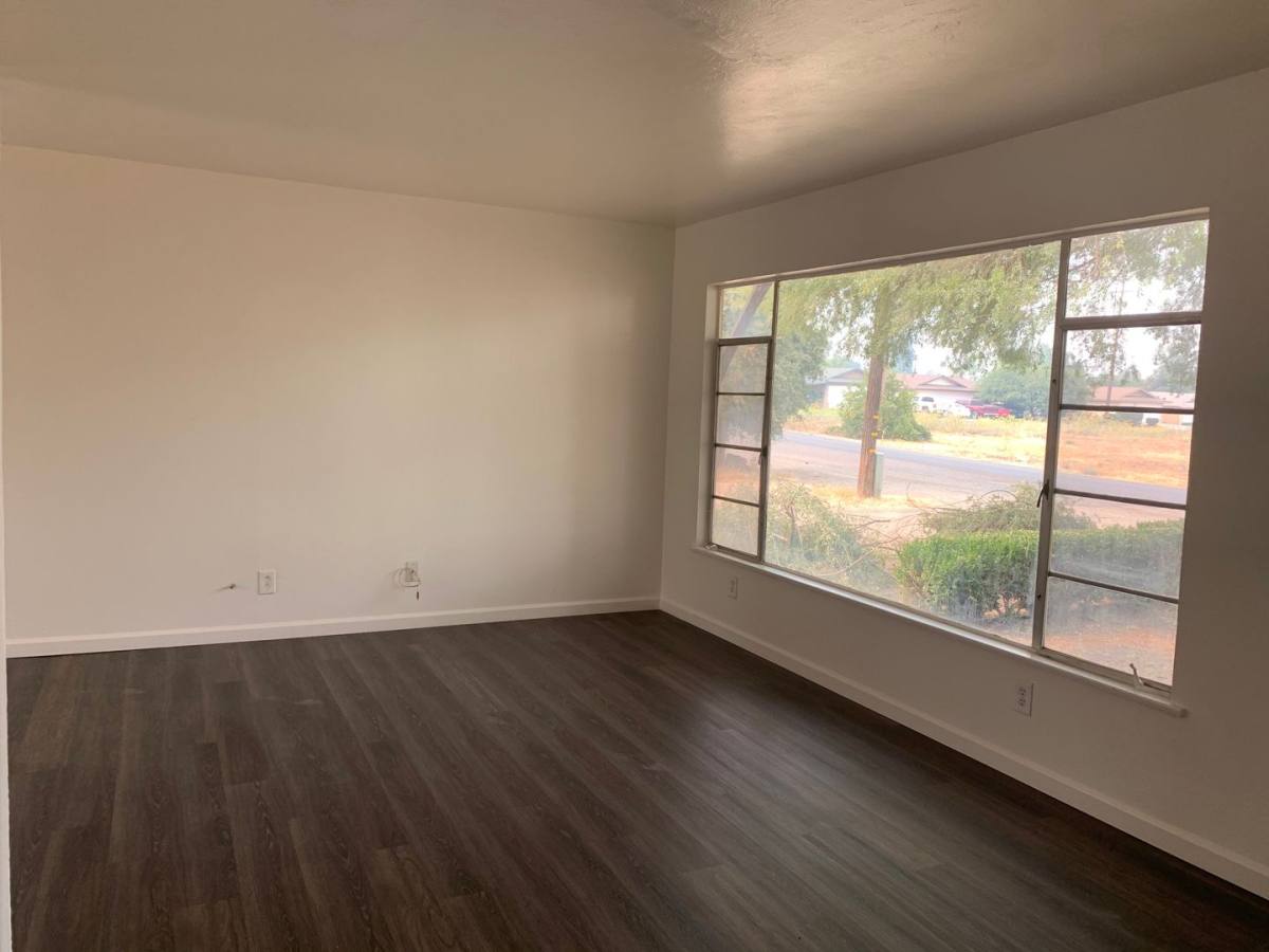 House for rent at 428 N Park St, Porterville, CA 93257