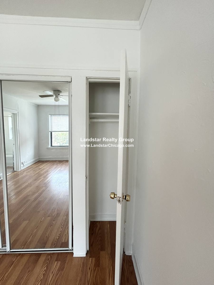 Apartment for rent at 1135 W Lunt, Chicago, IL 60626