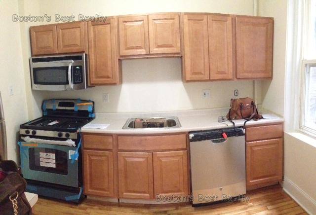 Apartment for rent at 15 Lothian Rd, Brighton, MA 02135