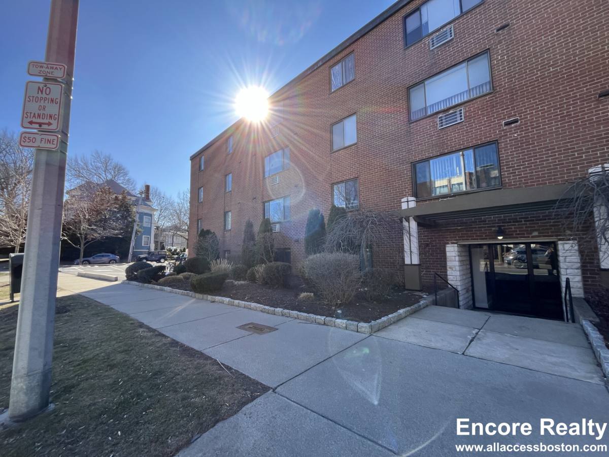 Apartment for rent at 222 Babcock St, Brookline, MA 02446