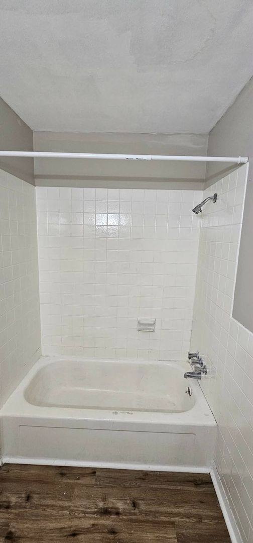Apartment for rent at 304 Court St, Syracuse, NY 13208