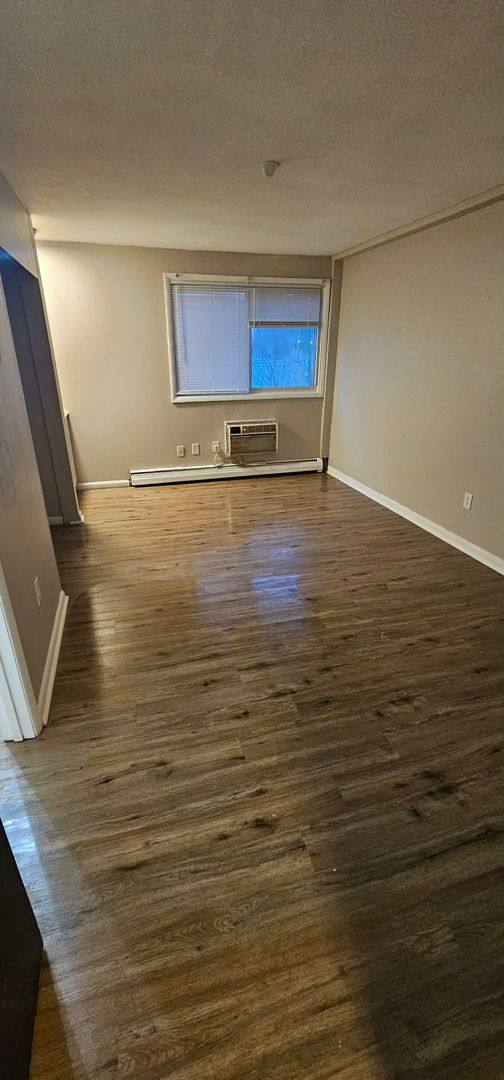 Apartment for rent at 304 Court St, Syracuse, NY 13208