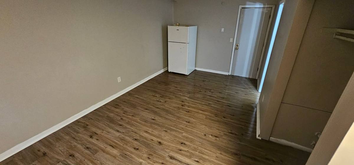 Apartment for rent at 304 Court St, Syracuse, NY 13208