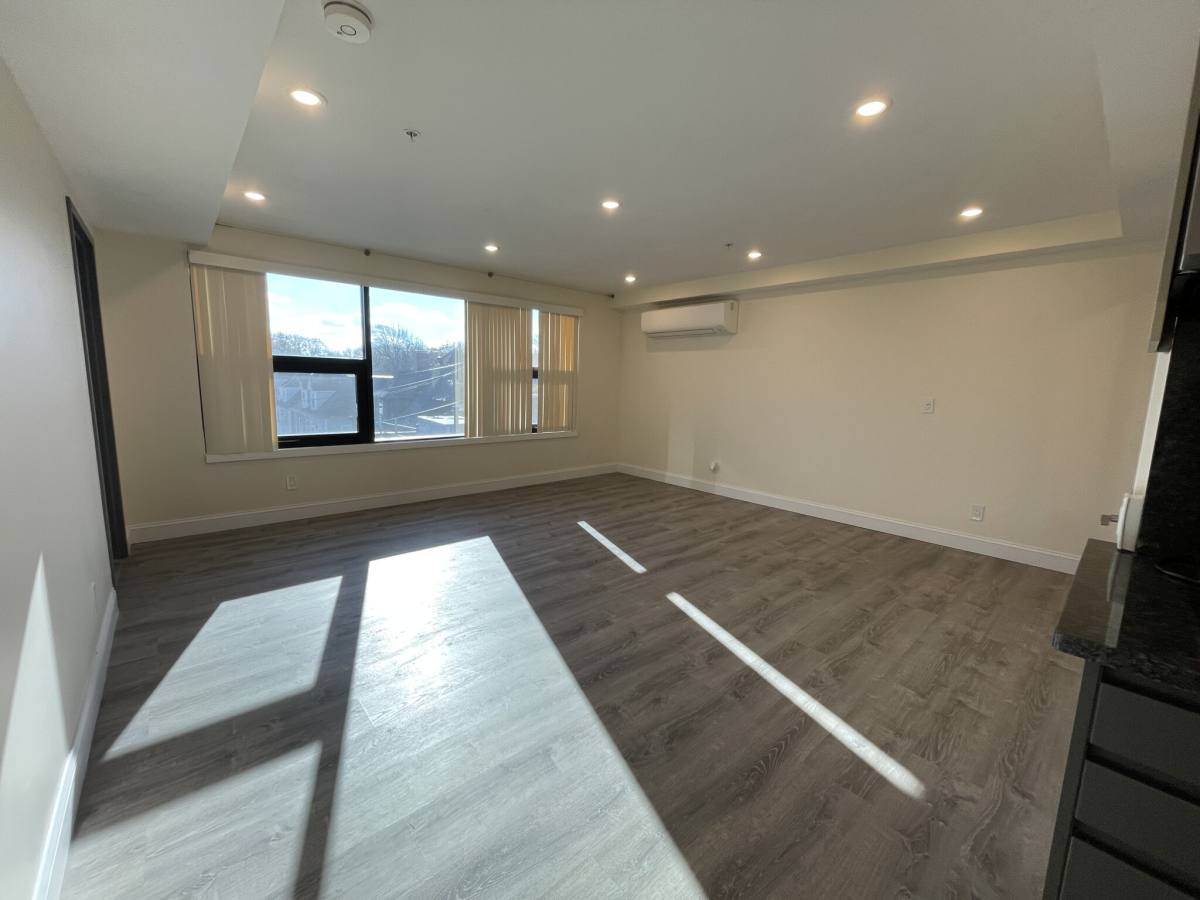 Apartment for rent at 1028 Commonwealth Ave, Brookline, MA 02445