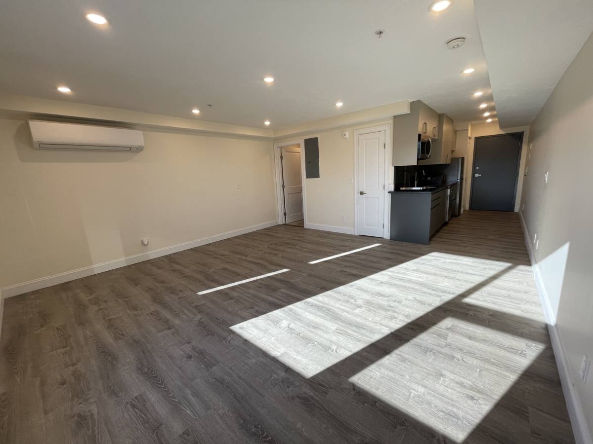 Apartment for rent at 1028 Commonwealth Ave, Brookline, MA 02445