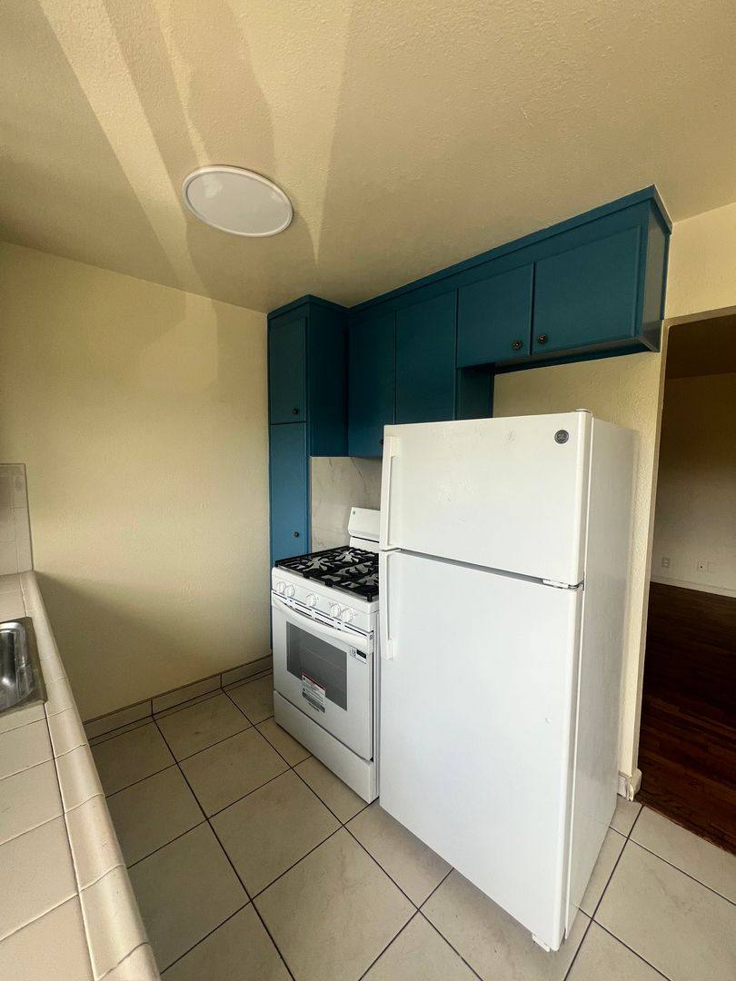 Apartment for rent at 530 S Willard Ave, San Jose, CA 95126