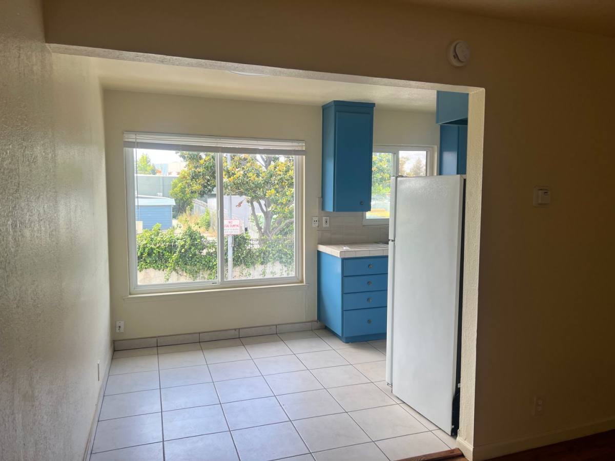 Apartment for rent at 530 S Willard Ave, San Jose, CA 95126