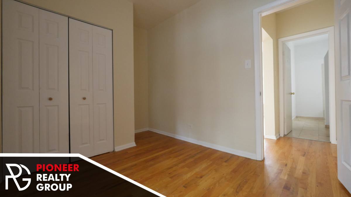 Apartment for rent at 620 W Barry #W2, Chicago, IL 60657