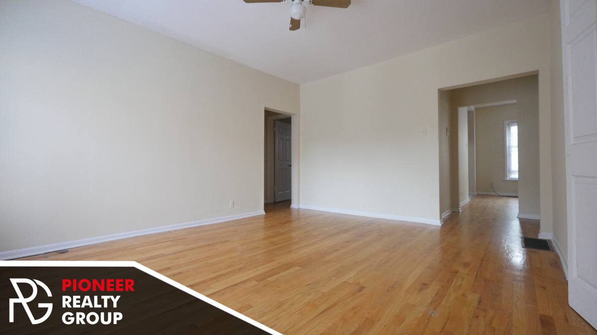 Apartment for rent at 620 W Barry #W2, Chicago, IL 60657