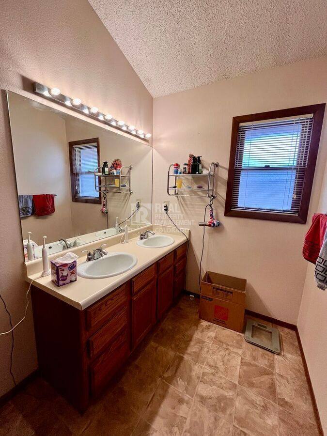 Townhouse for rent at 826 Pebblewood Dr, Colorado Springs, CO 80919