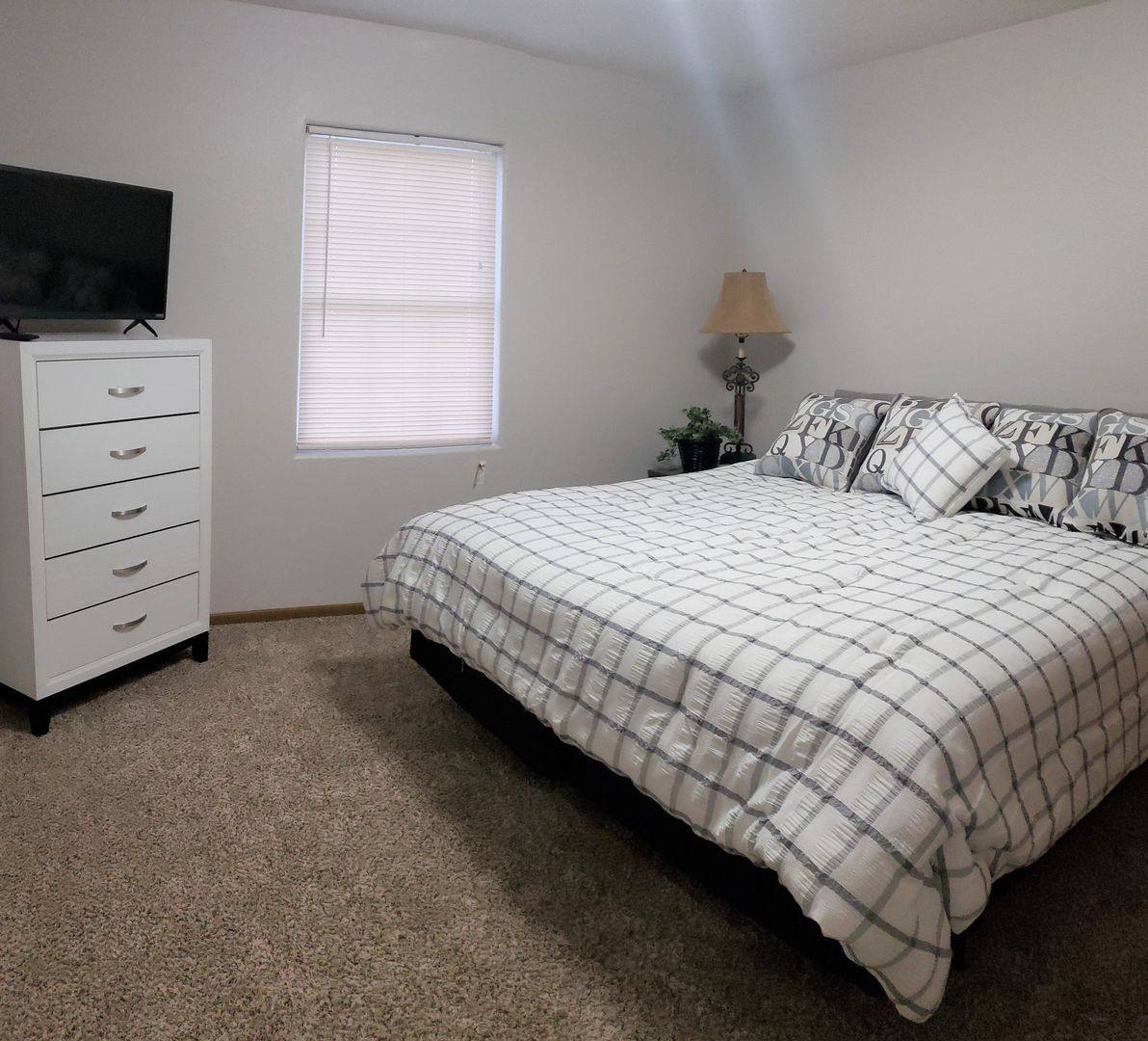 Apartment for rent at 419 S Juliette Ave, Manhattan, KS 66502