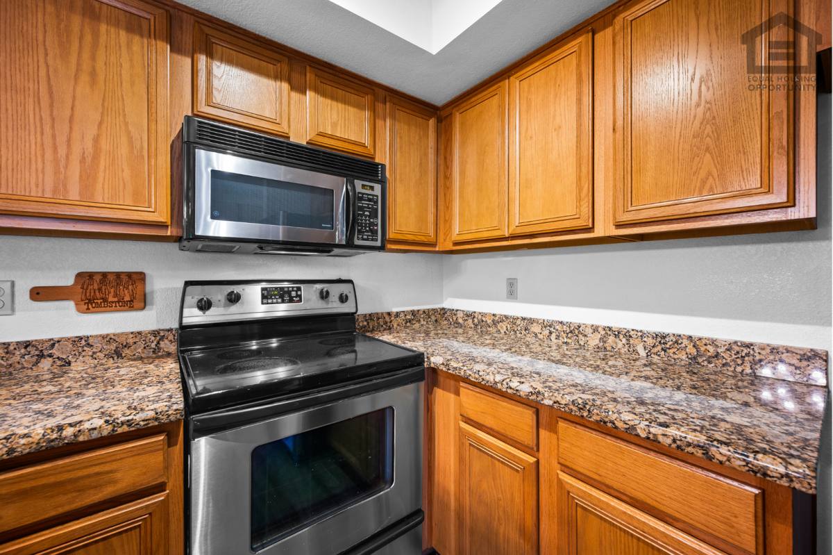 Condo for rent at 5757 W Eugie Ave, Glendale, AZ 85304