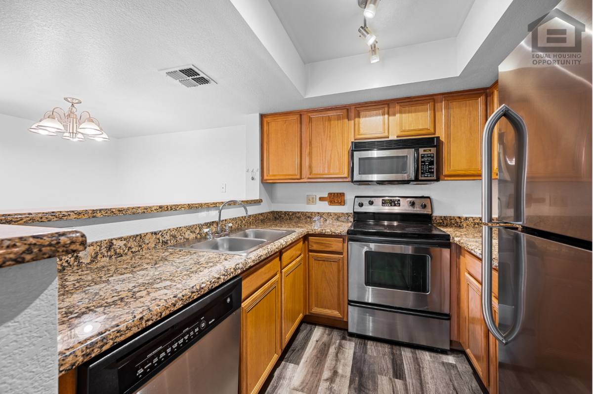 Condo for rent at 5757 W Eugie Ave, Glendale, AZ 85304