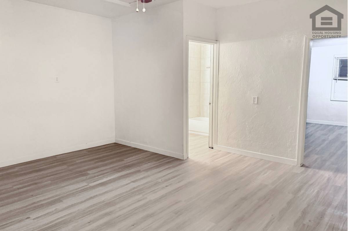 Apartment for rent at 903 W Pierson St, Phoenix, AZ 85013