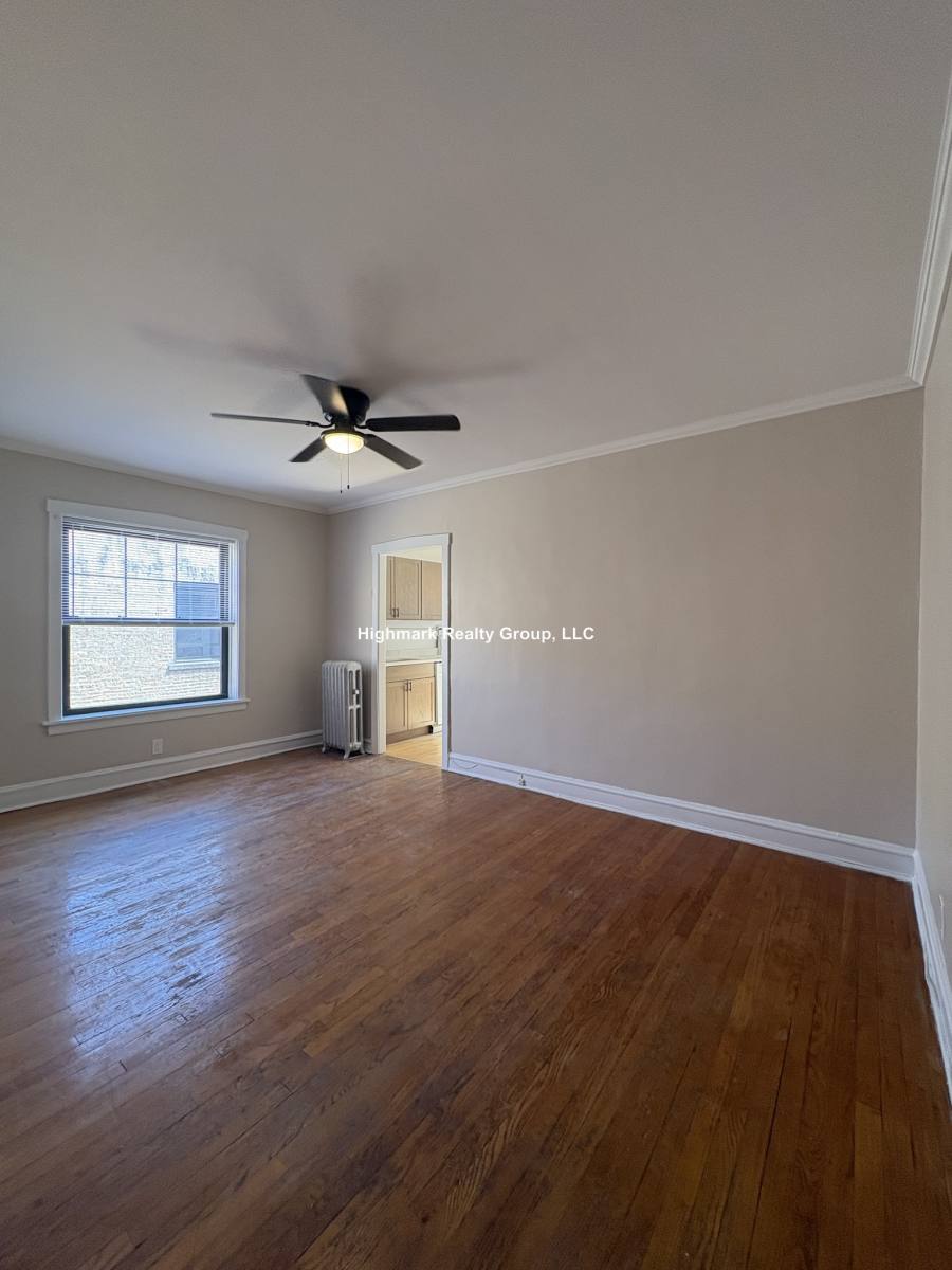Apartment for rent at 804 Sherman, Evanston, IL 60202