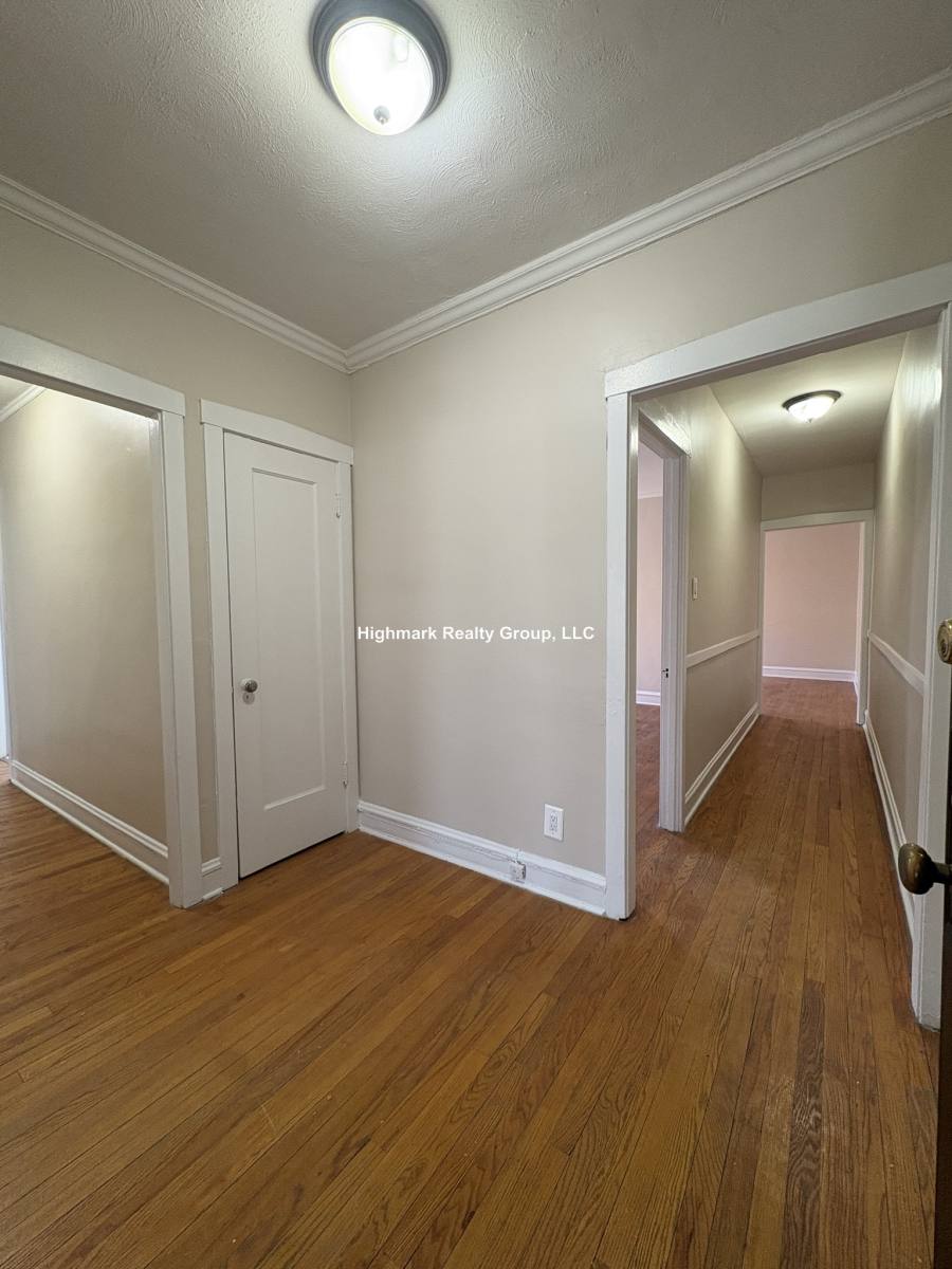 Apartment for rent at 804 Sherman, Evanston, IL 60202