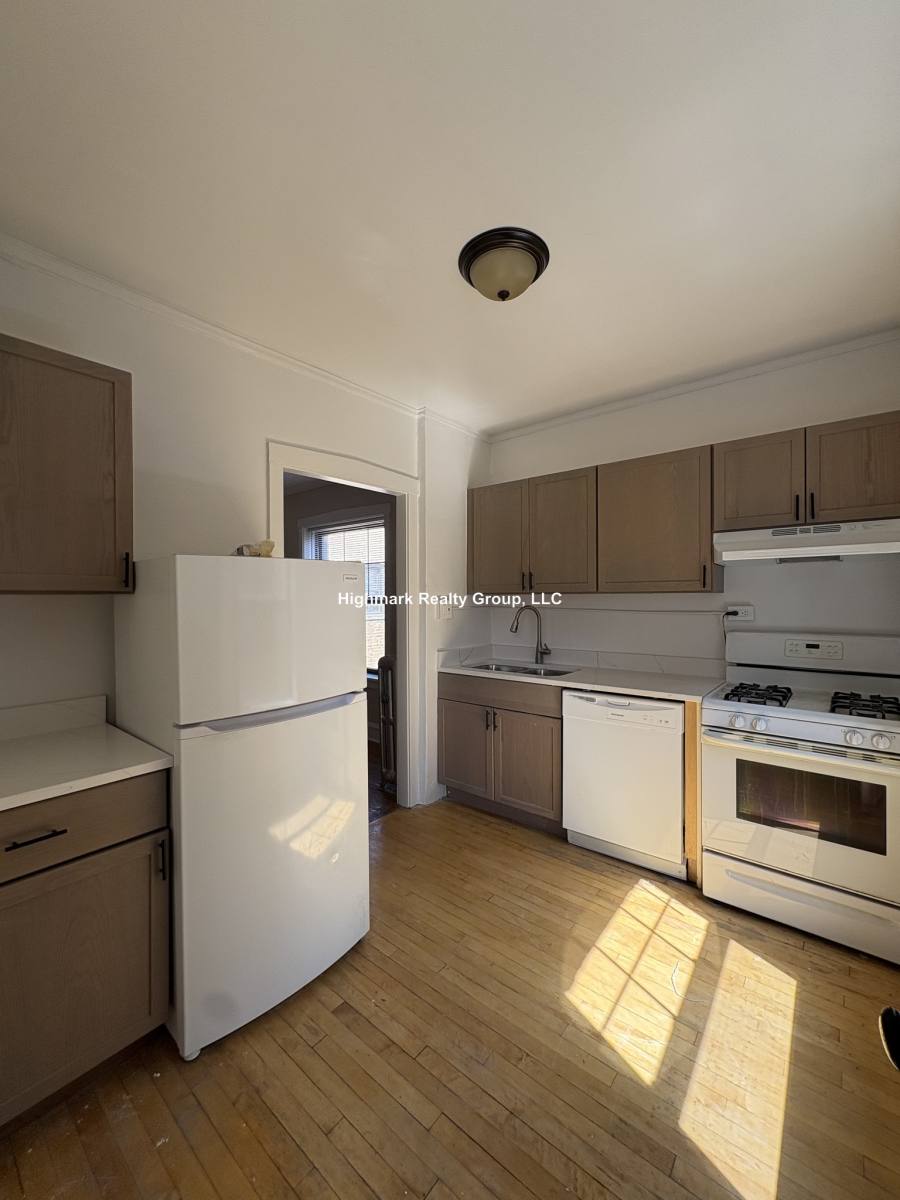 Apartment for rent at 804 Sherman, Evanston, IL 60202