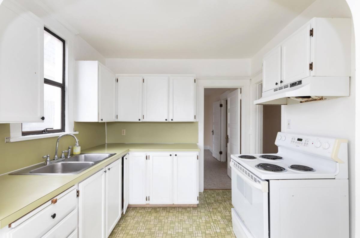 Apartment for rent at 1132 19th Ave, Seattle, WA 98122