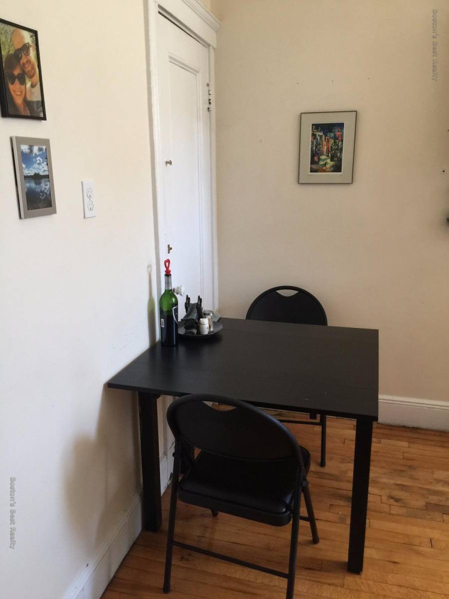 Apartment for rent at 17 Lothian Rd #403, Brighton, MA 02135