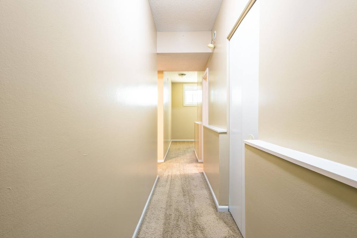 Apartment for rent at 415 N 41st Ave, Omaha, NE 68131
