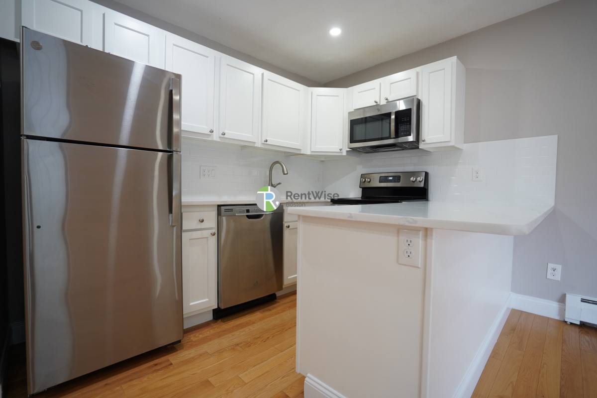 Apartment for rent at 116 Tremont St #306, Brighton, MA 02135