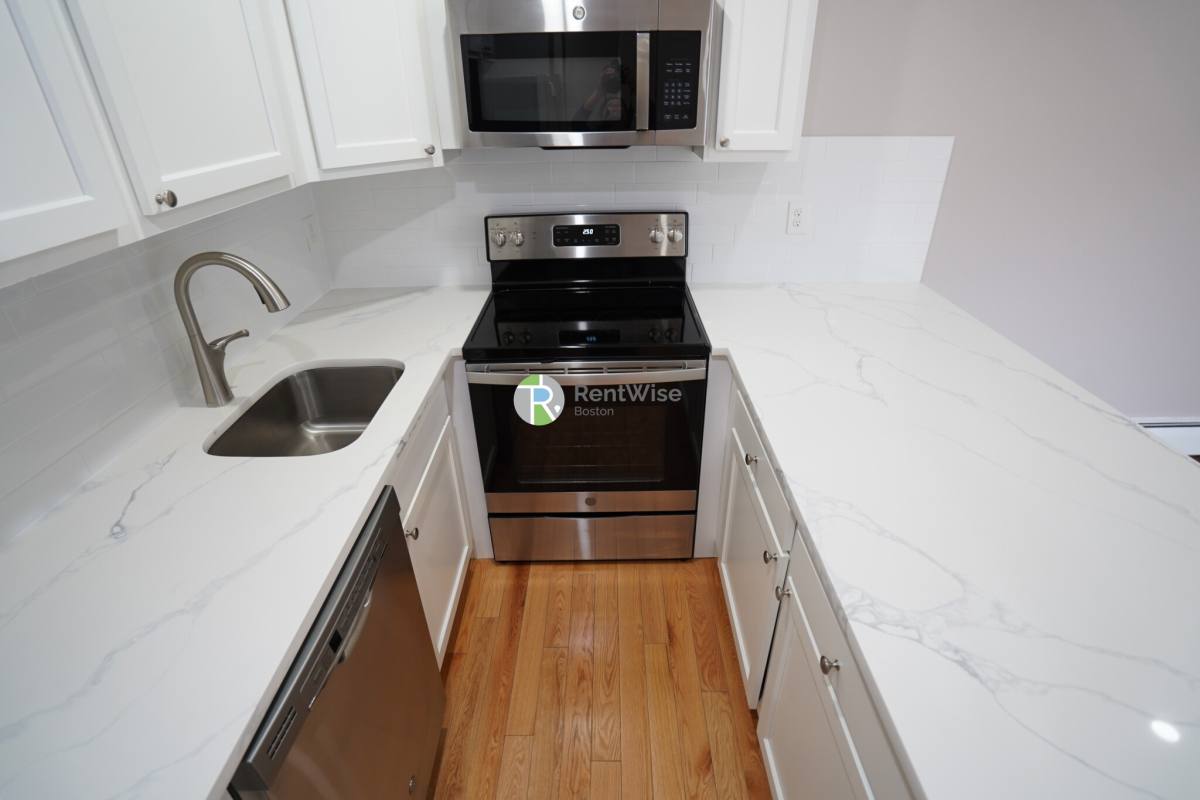 Apartment for rent at 116 Tremont St #306, Brighton, MA 02135