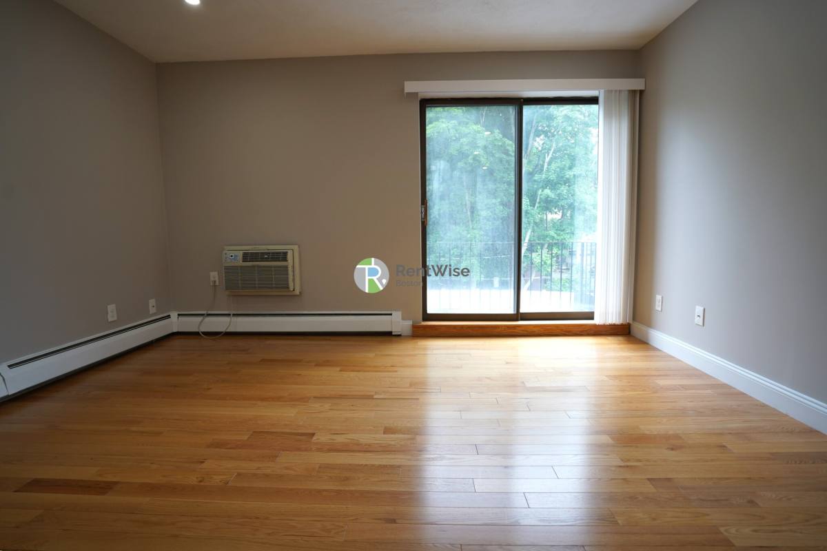 Apartment for rent at 116 Tremont St #306, Brighton, MA 02135