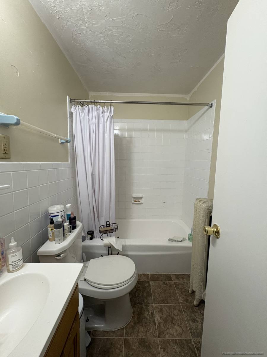 Apartment for rent at 1120 Commonwealth Ave #2, Allston, MA 02134