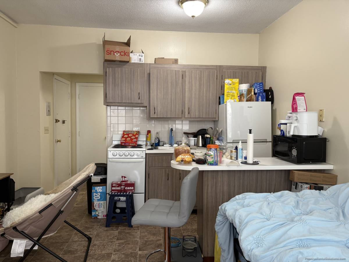 Apartment for rent at 1120 Commonwealth Ave #2, Allston, MA 02134