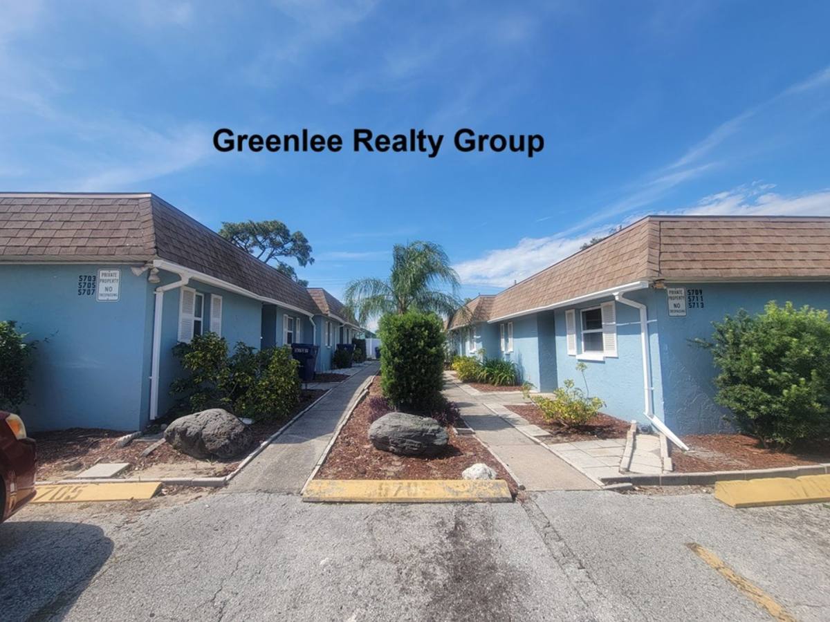 Apartment for rent at 5709 Silver Spur Dr, Holiday, FL 34690